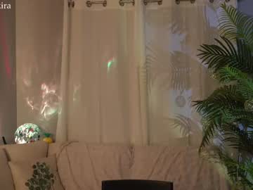 girl Live Cam Sex with littlemiss_kira