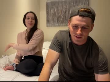 couple Live Cam Sex with lonewolfffy