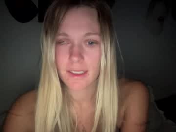 girl Live Cam Sex with beachbabi