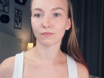 girl Live Cam Sex with fluttery_talk