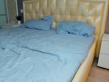 couple Live Cam Sex with rexannegoulder
