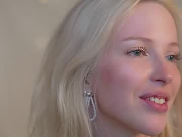 couple Live Cam Sex with sparks__daisy