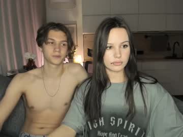 couple Live Cam Sex with yourher0in