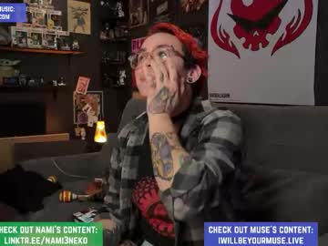 couple Live Cam Sex with iwillbeyourmuse