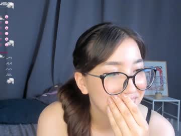girl Live Cam Sex with elizabethguevara