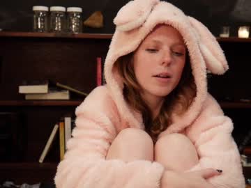girl Live Cam Sex with purexnymph