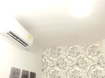 couple Live Cam Sex with natasha_schoolgirl19