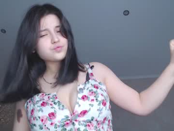 girl Live Cam Sex with litttle_baby