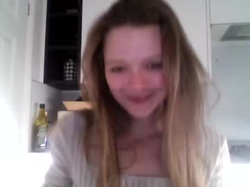 girl Live Cam Sex with pixiehole4u