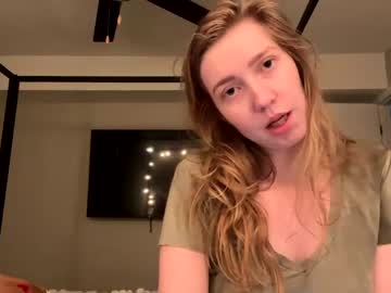 girl Live Cam Sex with chloesorenson