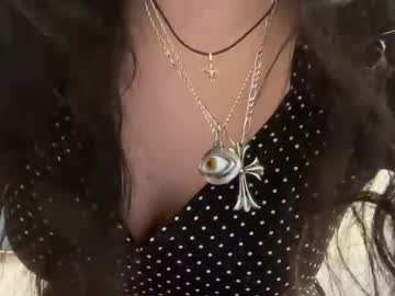 girl Live Cam Sex with katviraxx