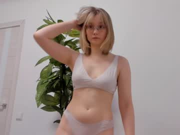 girl Live Cam Sex with laurachane