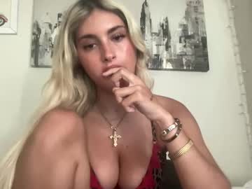 girl Live Cam Sex with itspixie18