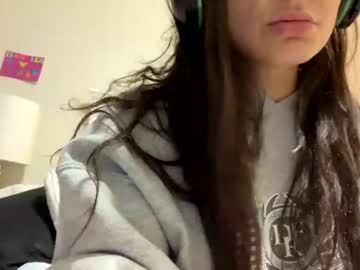 couple Live Cam Sex with baddieanddaddie