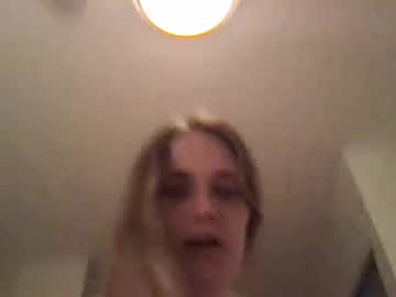 girl Live Cam Sex with marlomoon