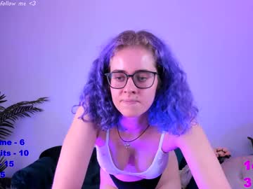 girl Live Cam Sex with evelyn_ray