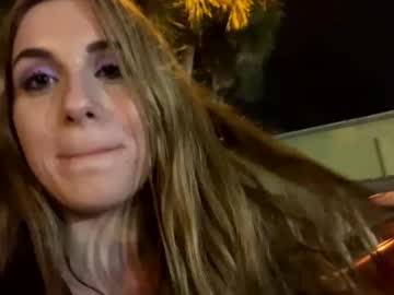 girl Live Cam Sex with sexyluvagirl