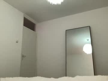 girl Live Cam Sex with seraveraxo