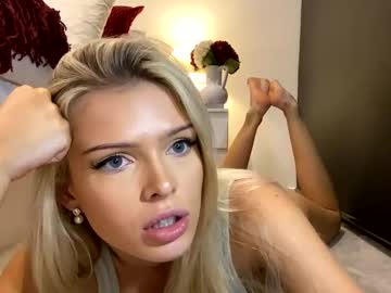 girl Live Cam Sex with mishkenel