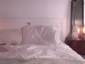 girl Live Cam Sex with ameliaantonia