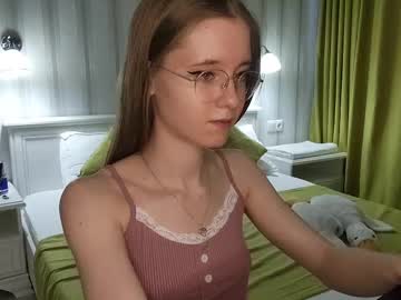 girl Live Cam Sex with lowress