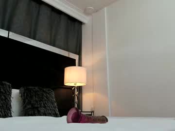 girl Live Cam Sex with megan_derricks