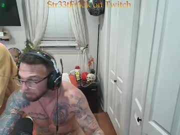 couple Live Cam Sex with mrstr33tfr33k