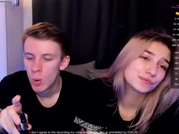 couple Live Cam Sex with helsenki23