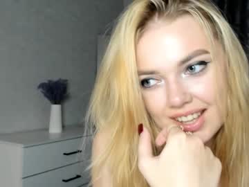 girl Live Cam Sex with evelincare