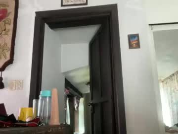 couple Live Cam Sex with kinky_nomads