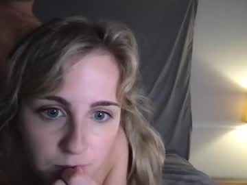 couple Live Cam Sex with cinnabunnyy