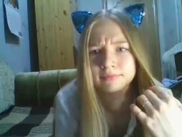 girl Live Cam Sex with isobelkitty