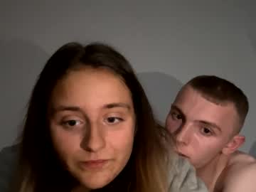 couple Live Cam Sex with trixeyxo