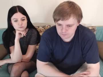 couple Live Cam Sex with james_and_mia