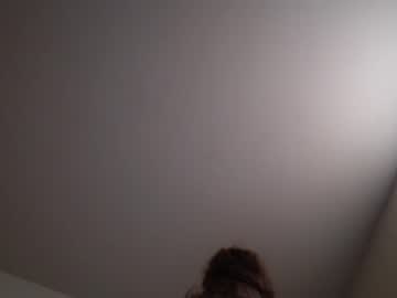 girl Live Cam Sex with curlyfreek1