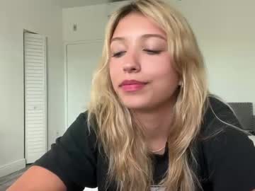 girl Live Cam Sex with paigesylviaa