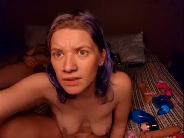 couple Live Cam Sex with kinkykait93