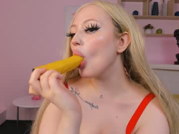 girl Live Cam Sex with mae_barb1ee_