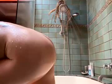 girl Live Cam Sex with lexaprolazylady