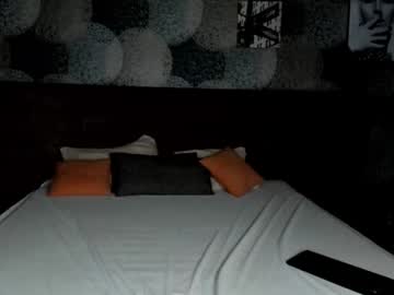 girl Live Cam Sex with emily_tayl0r