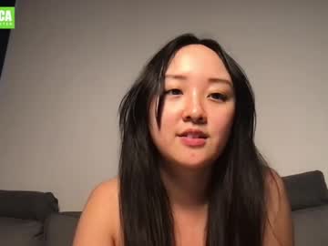 girl Live Cam Sex with yourlilylee