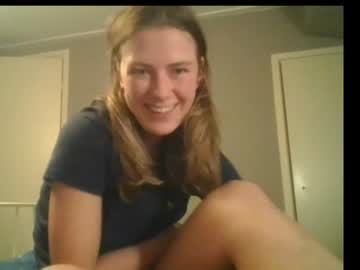 girl Live Cam Sex with littleyara